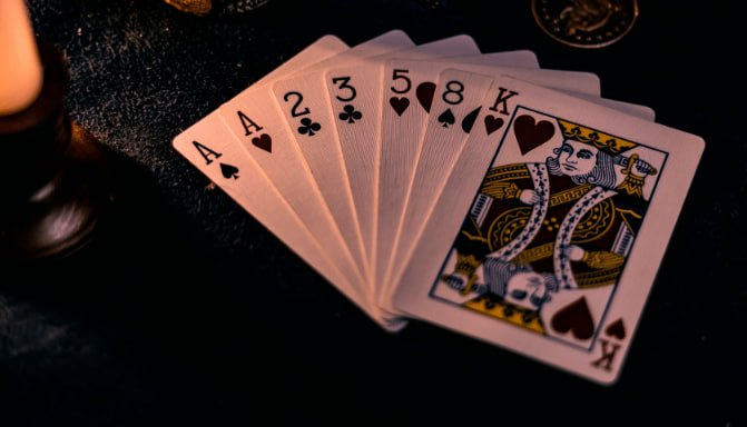 maxwin288 login mobile app interface showing live football and casino games